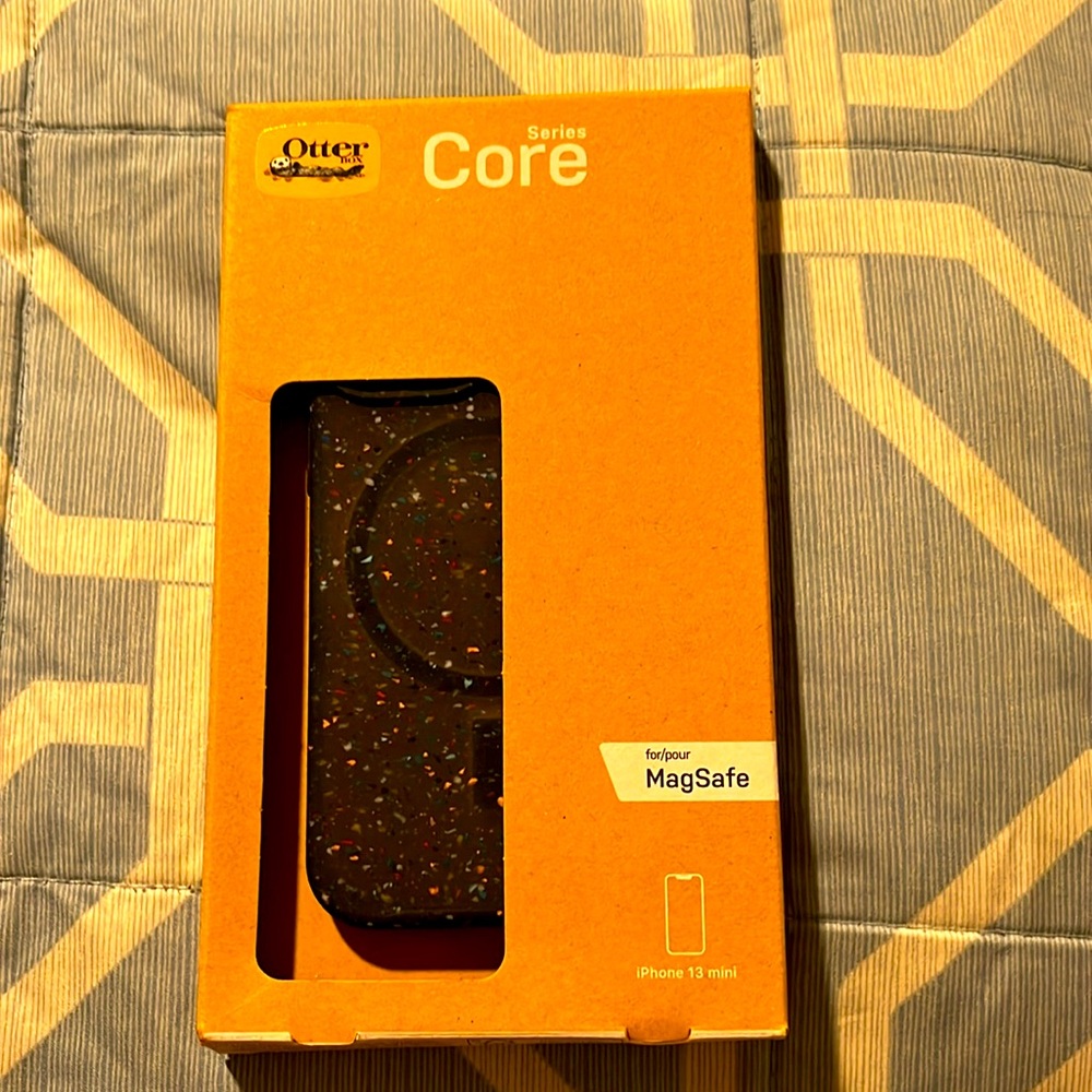 New Otterbox case for iPhone 13 mini